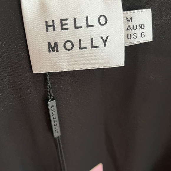 Hello Molly Ruched Deep-V Long Sleeve Black Satin Dress size 6 - Picture 4 of 6